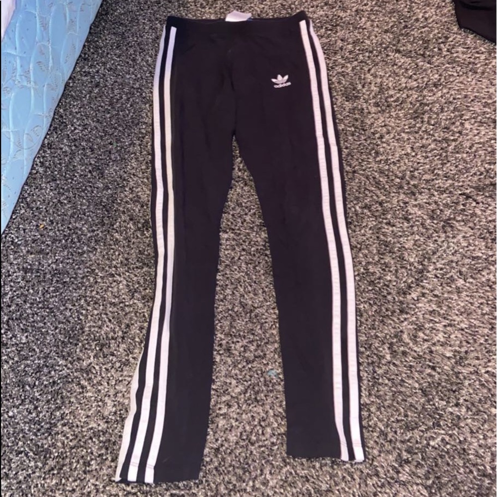 adidas SMALL black leggings